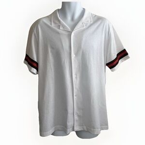 ⭐️ Offer B2G2! BUY 2 GET 2 FREE! 
Forever 21 Men White Mesh Shirt